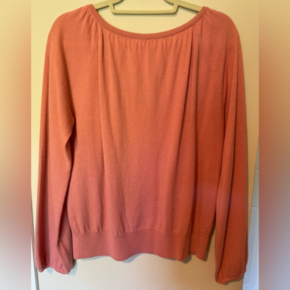 Tory Burch Sweater, Pink (salmon), size large, long sleeves - Picture 3 of 3
